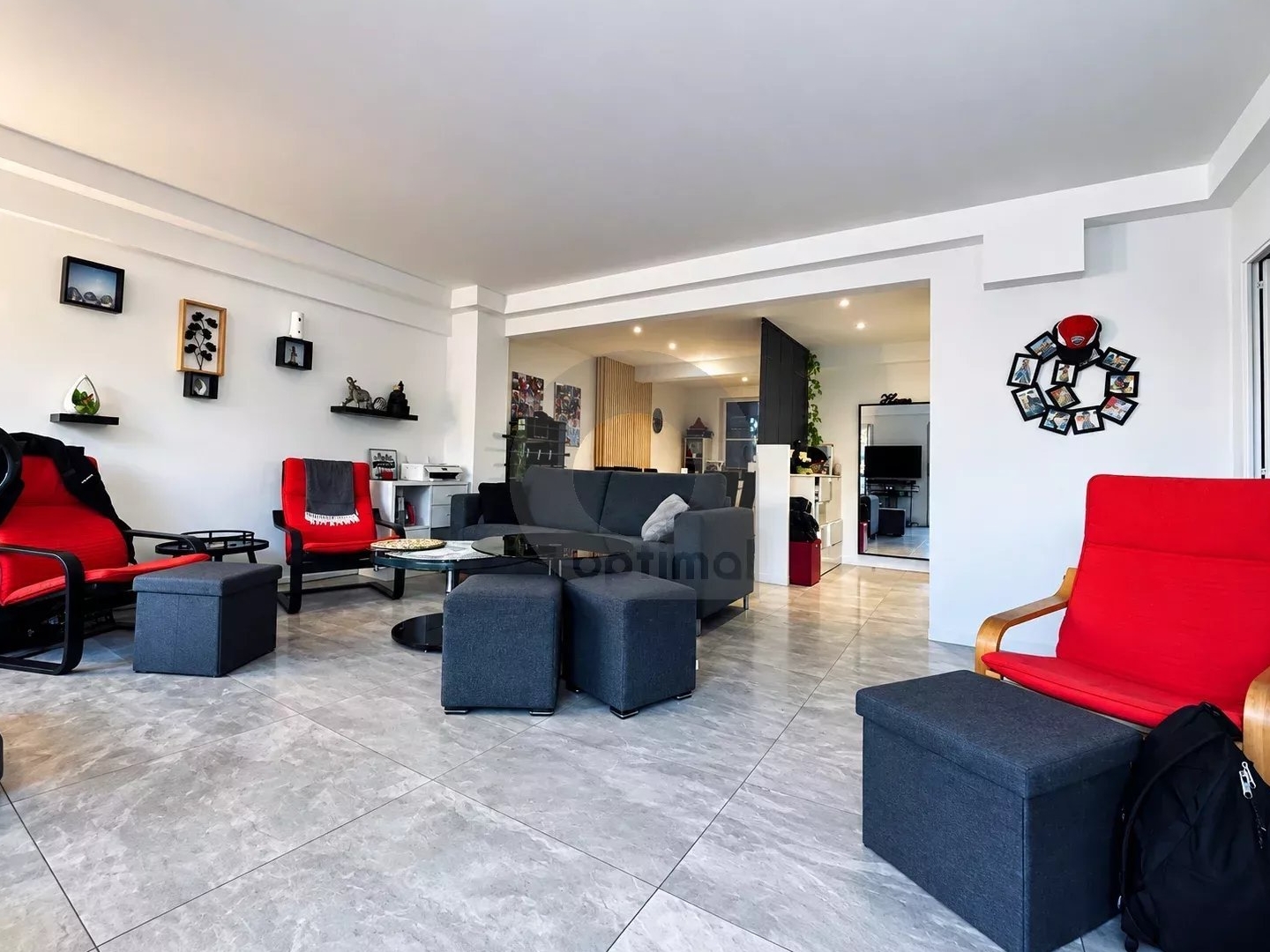 Appartement à vendre - 4 pièces - 101m2 - Roquebrune-Cap-Ma... (06190)
