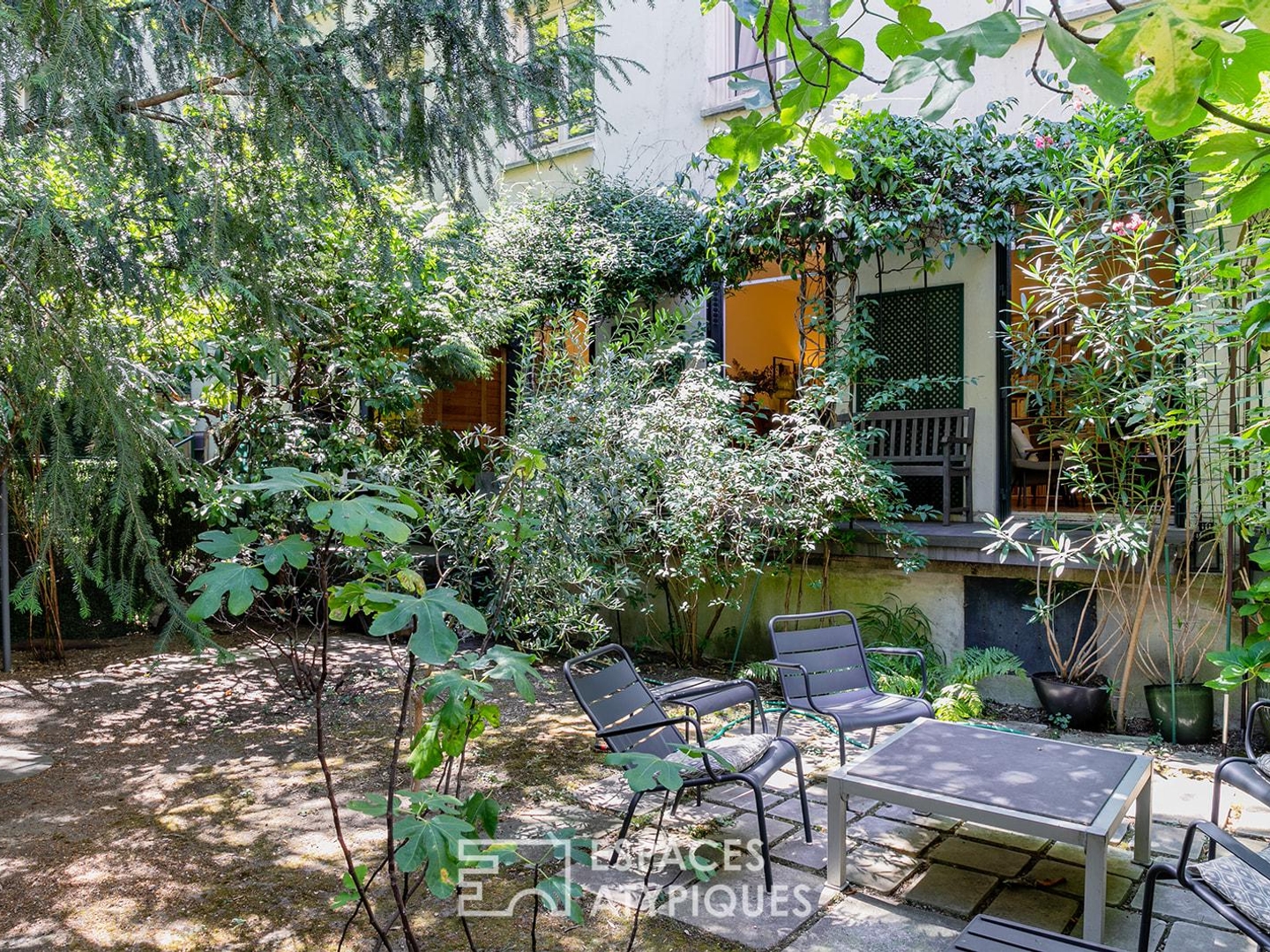 Appartement à vendre - 5 pièces - 99m2 - Paris 15e (75015)