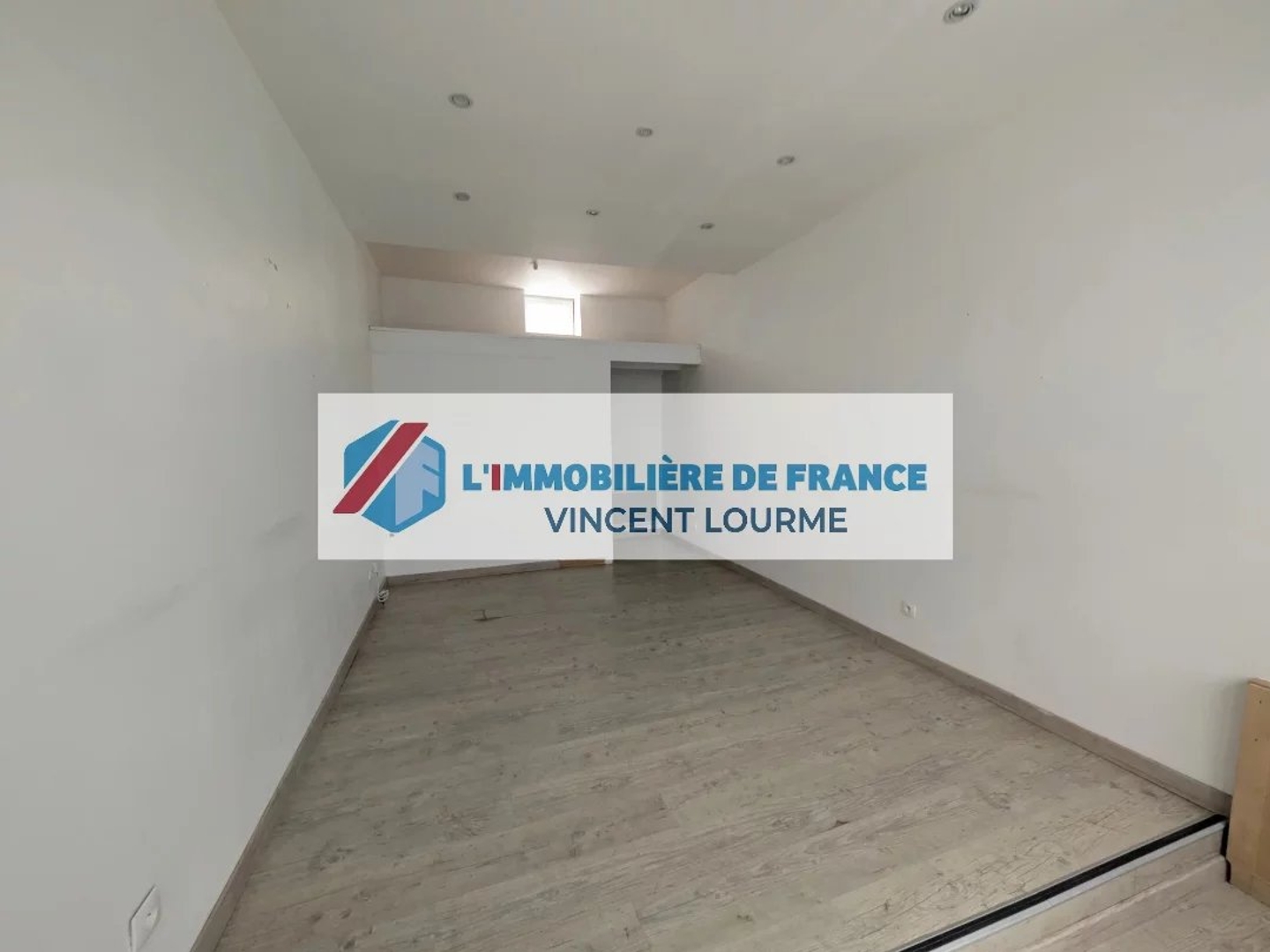 Immeuble à vendre - 5 pièces - 80m2 - Saint-Omer (62500)