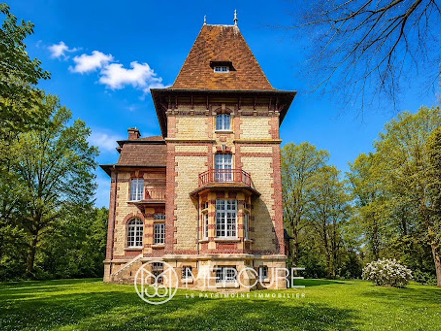 Maison à vendre - 18 pièces - 862m2 - Compiègne (60200)
