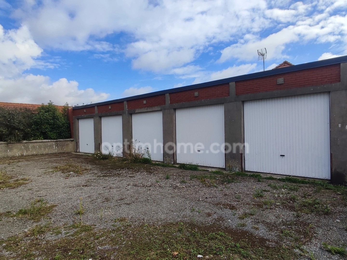 Parking/Garage/Box 270 m²