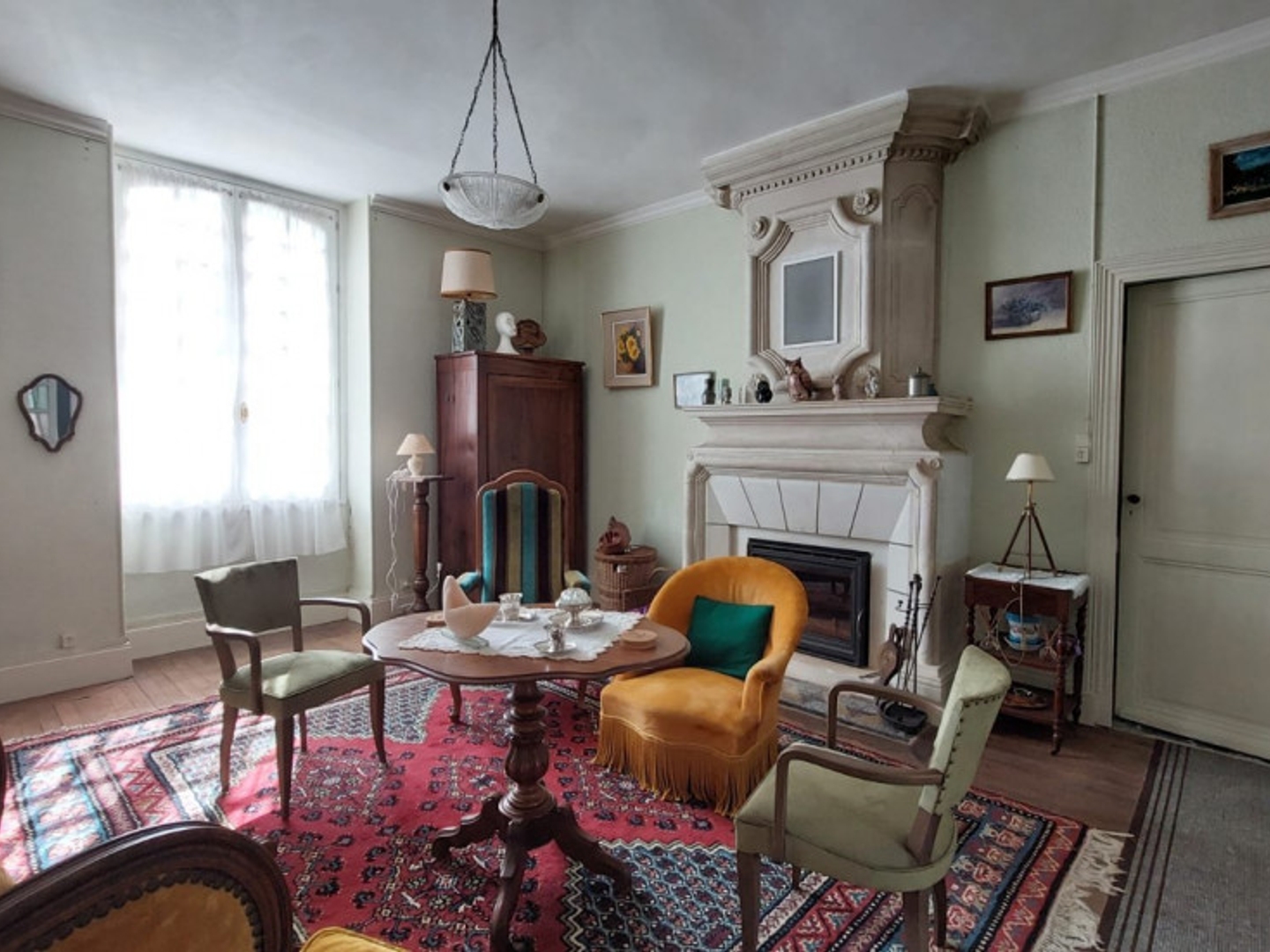 Maison à vendre - 7 pièces - 196m2 - Talmont-Sur-Gironde (17120)