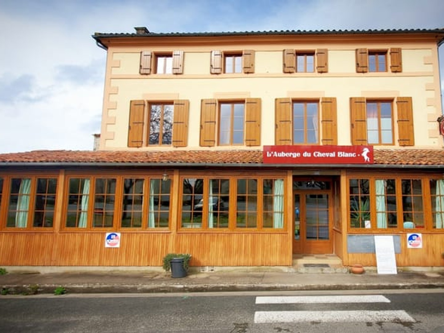 Maison avec appartements 456 m²