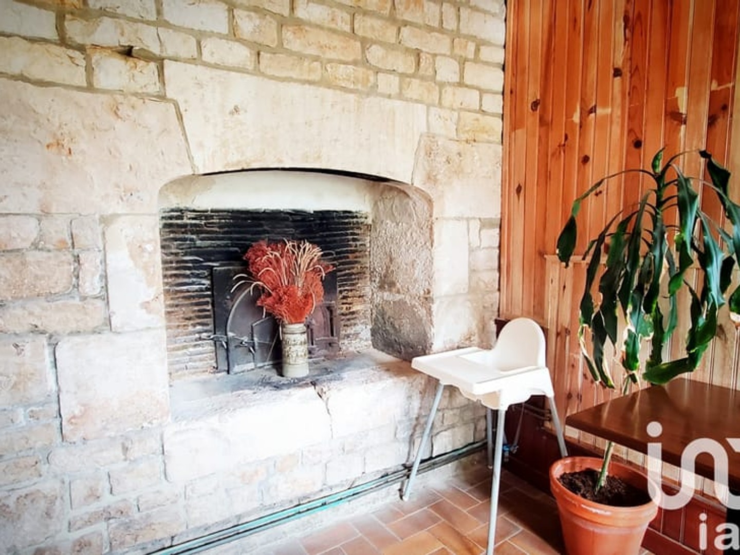 Maison à vendre - 456m2 - Brioux-Sur-Boutonne (79170)