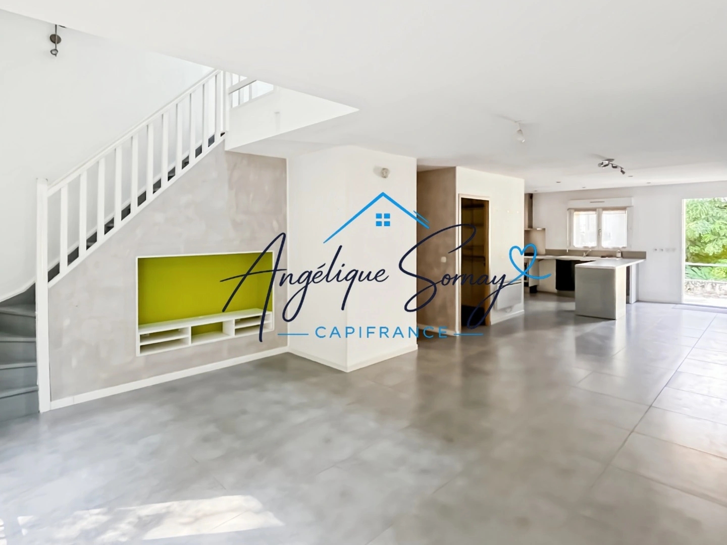 Appartement à vendre - 4 pièces - 98m2 - Saint-Genix-Les-V... (73240)