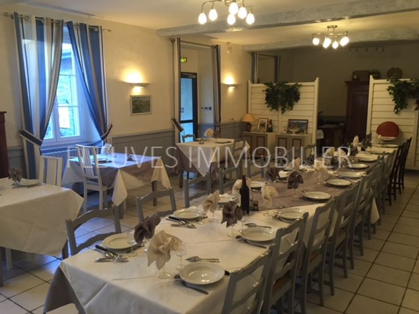 Immeuble à vendre - 11 pièces - 477m2 - Tardets-Sorholus (64470)