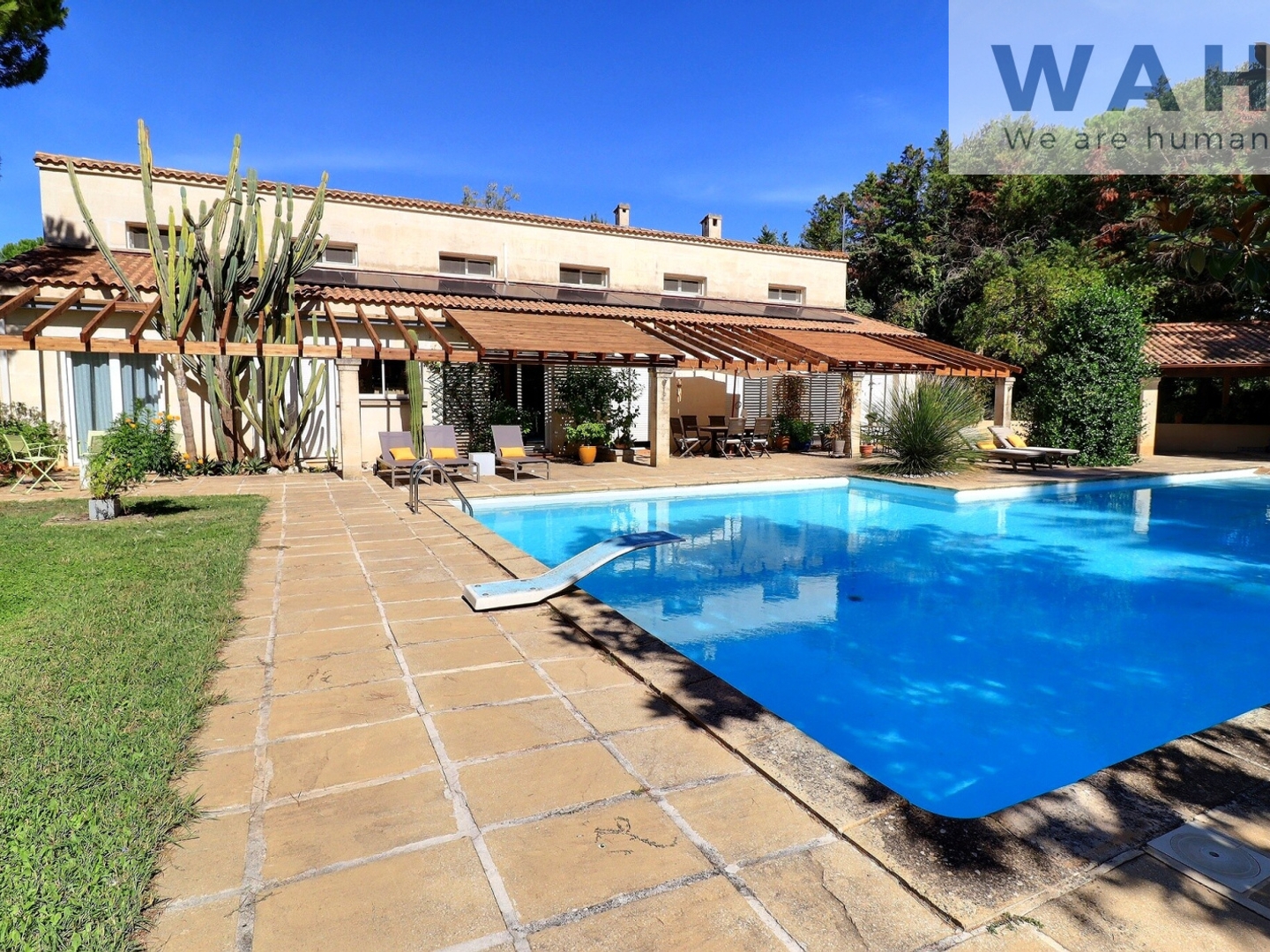 Maison à vendre - 8 pièces - 283m2 - Baillargues (34670)