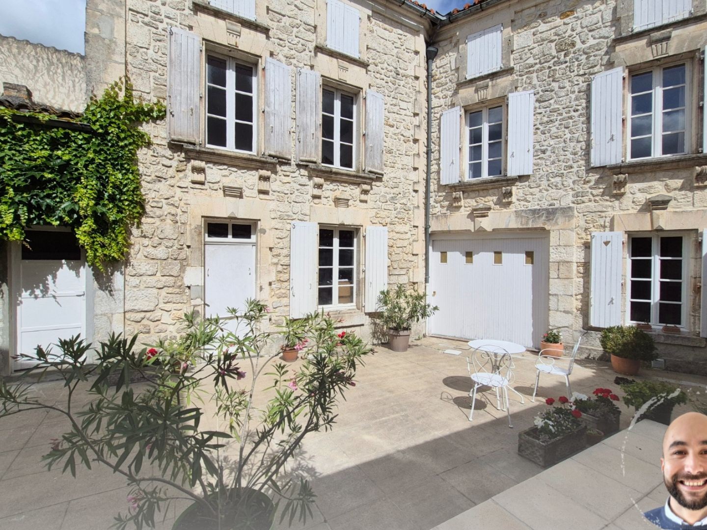 Maison 10 pièces 185 m²