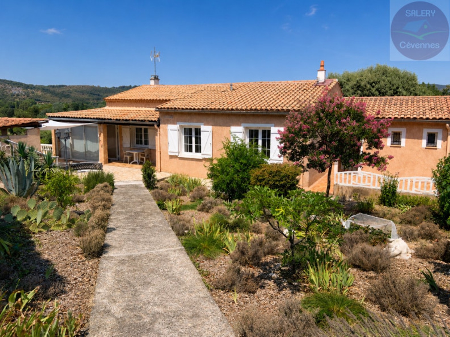 Maison 8 pièces 190 m²