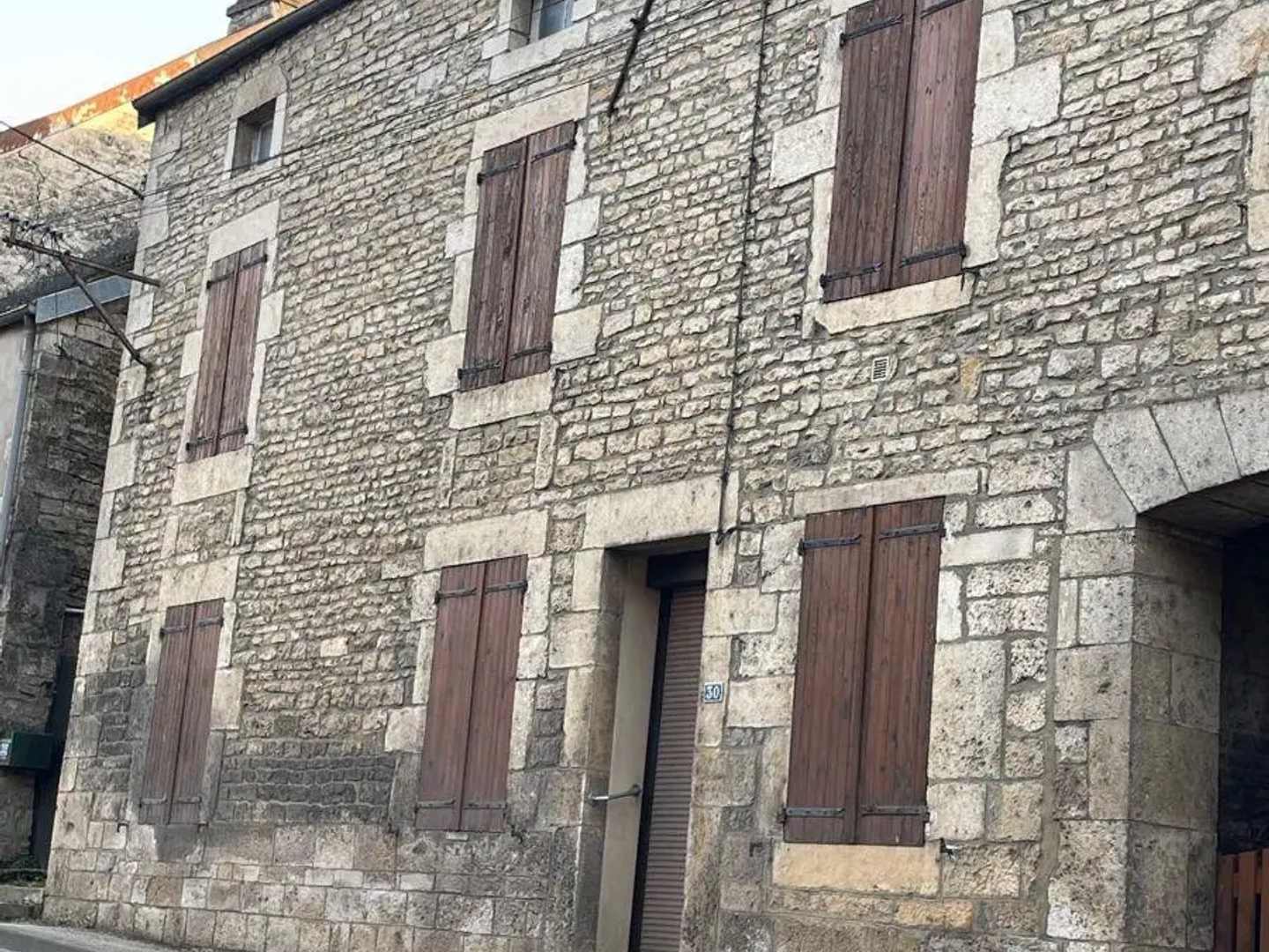 Maison à vendre - 11 pièces - 180m2 - Laignes (21330)