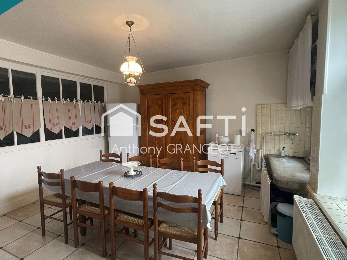 Maison à vendre - 5 pièces - 147m2 - Châtillon-Sur-Saône (88410)