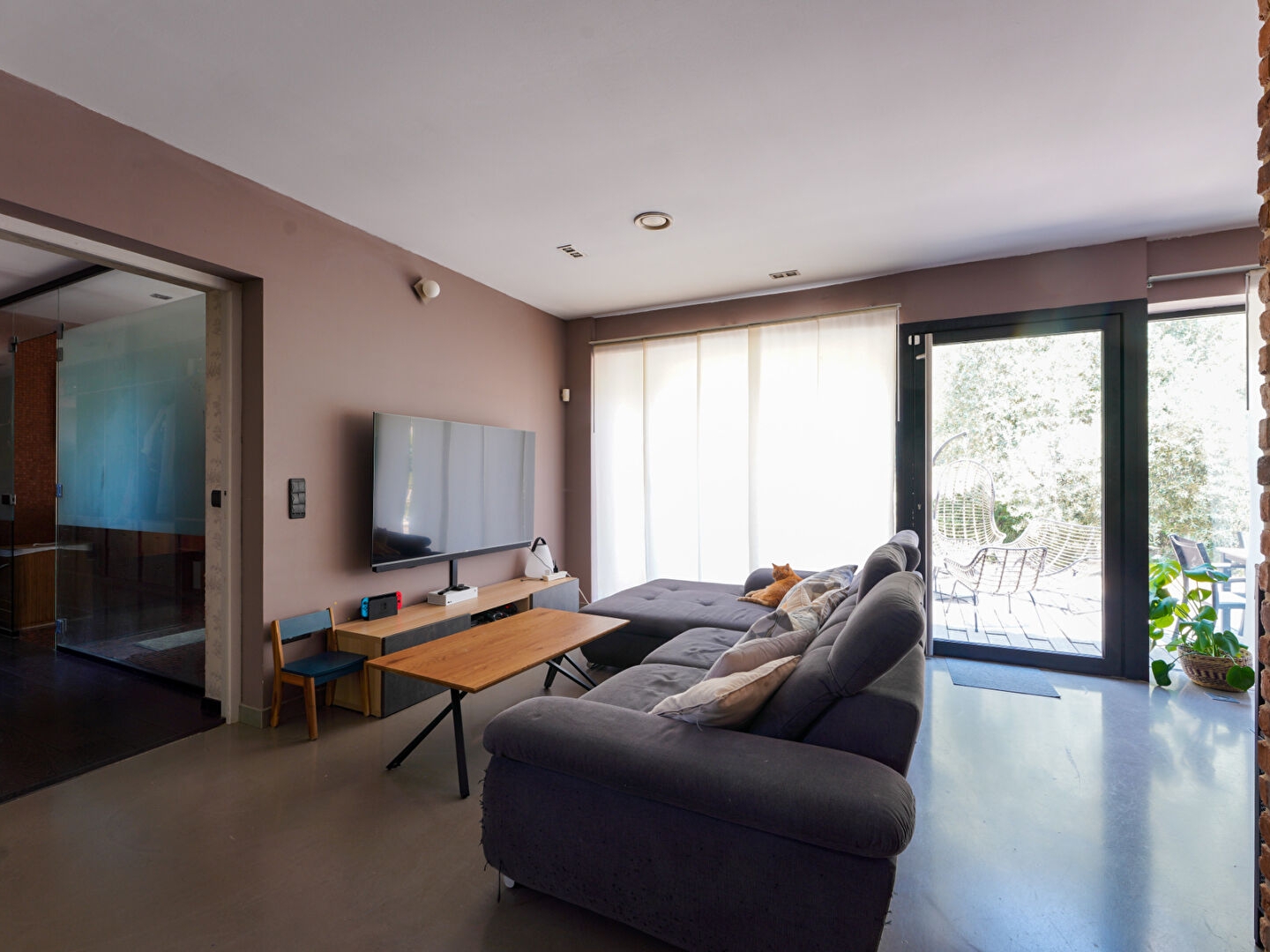 Appartement à vendre - 3 pièces - 111m2 - Châteauneuf-Le-Rouge (13790)