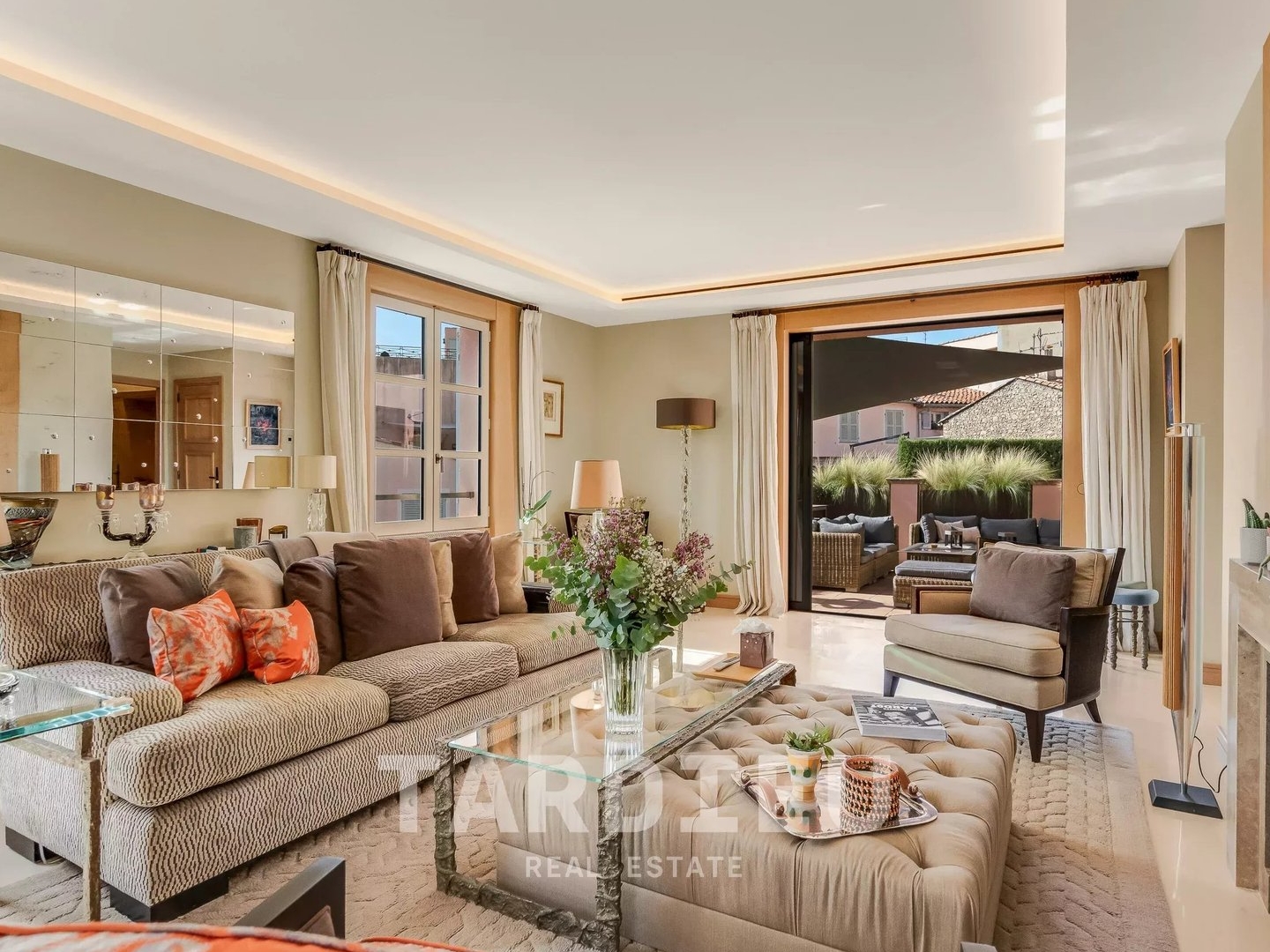 Appartement à vendre - 5 pièces - 170m2 - Saint-Tropez (83990)
