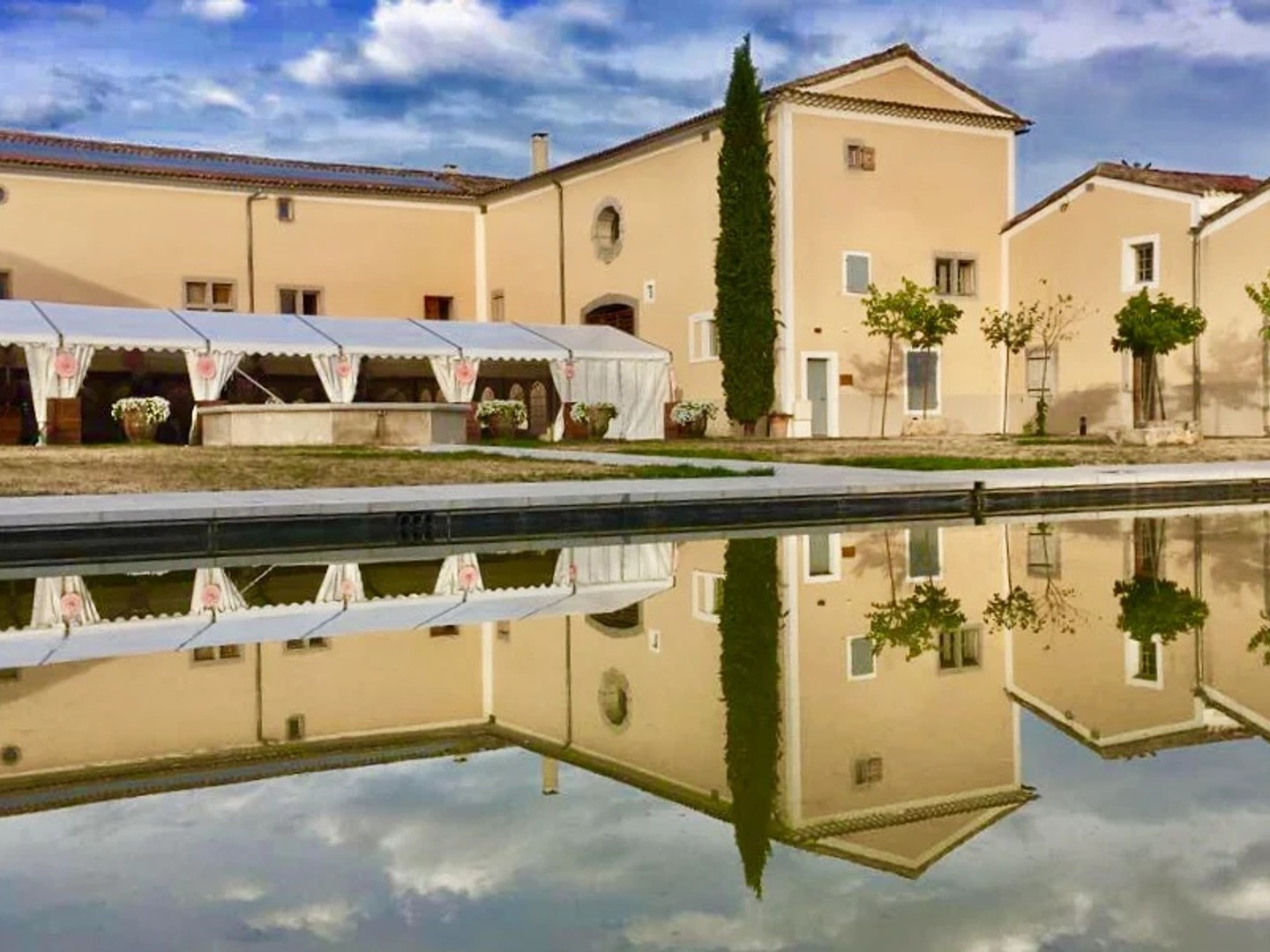 Propriété 44 pièces 1000 m²