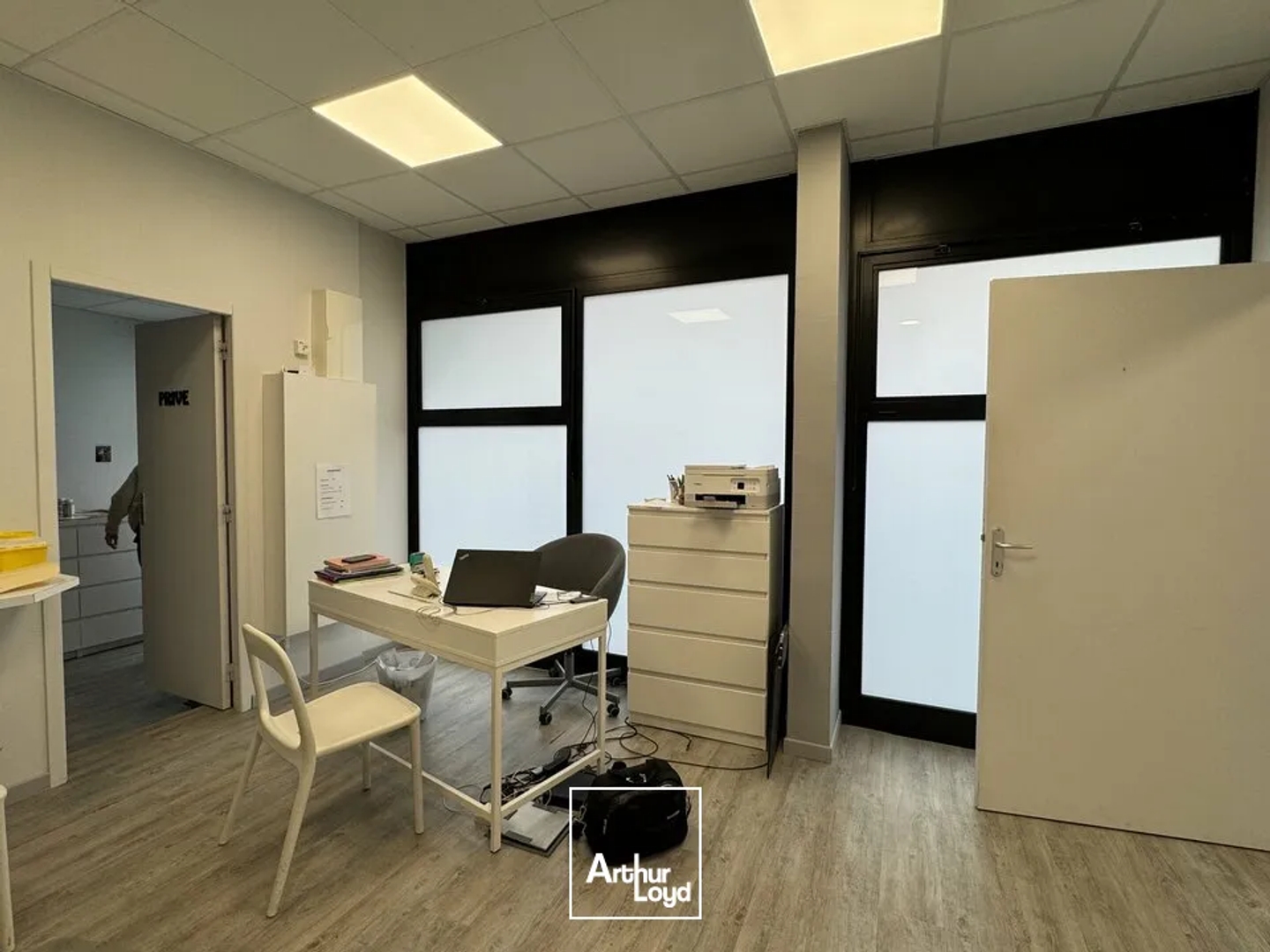 Bureaux à vendre - 3 pièces - 48m2 - Joué-Lès-Tours (37300)
