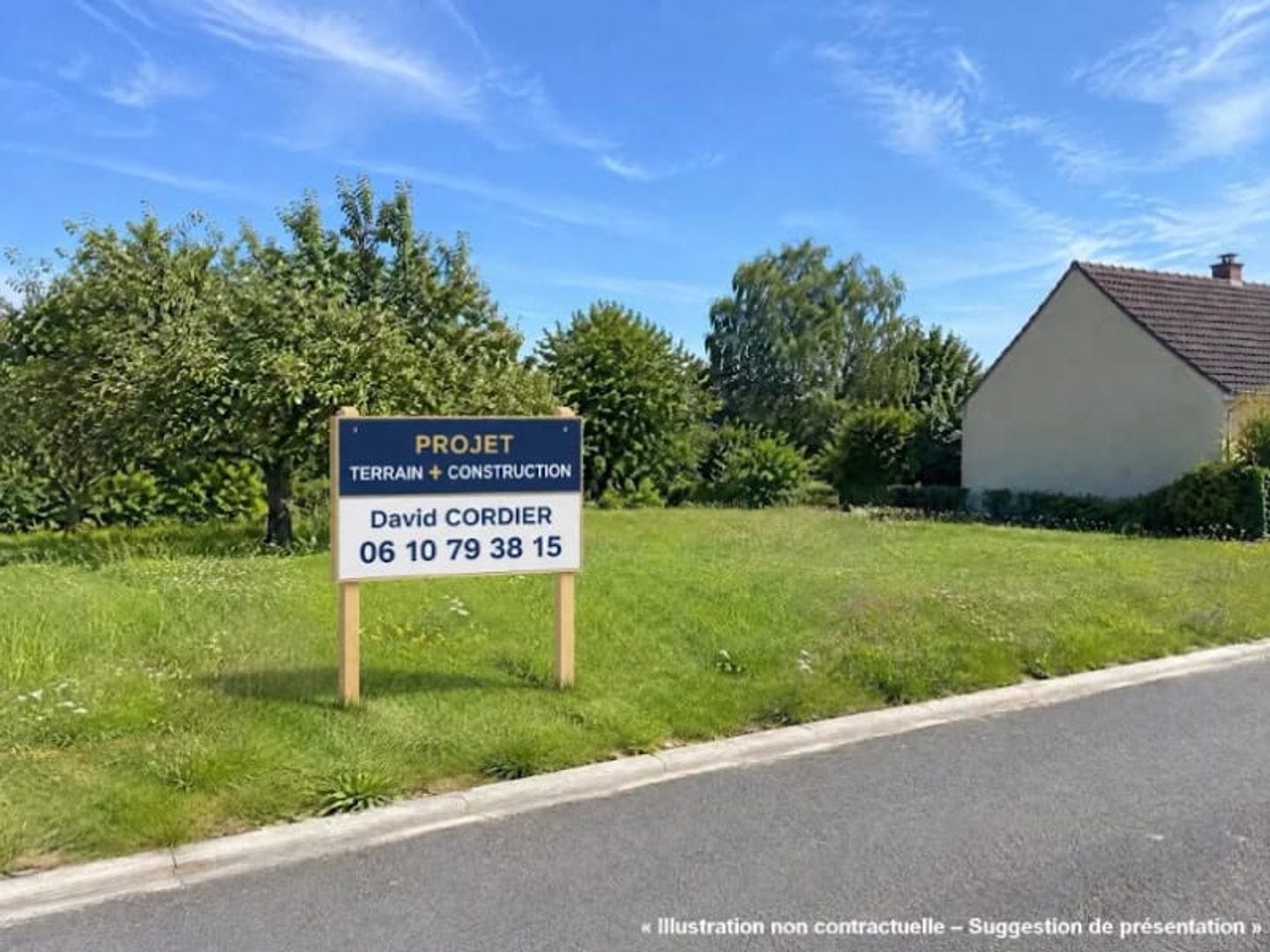 Terrain 348 m²