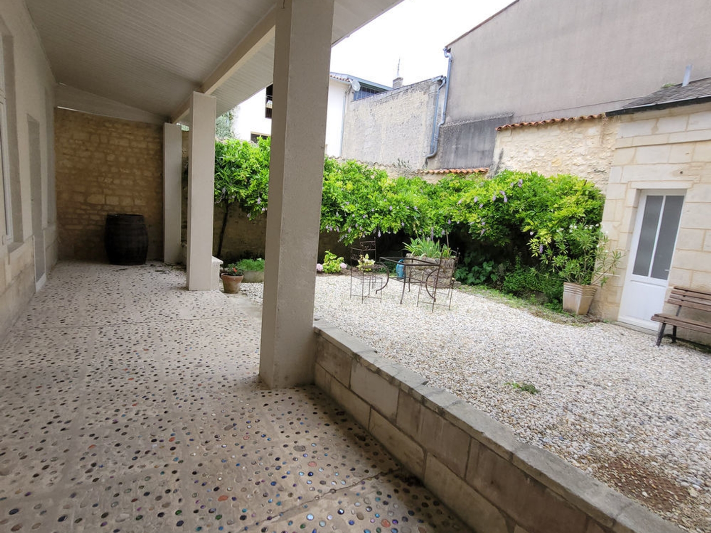 Locaux à vendre - 1 pièce - 27m2 - Jonzac (17500)