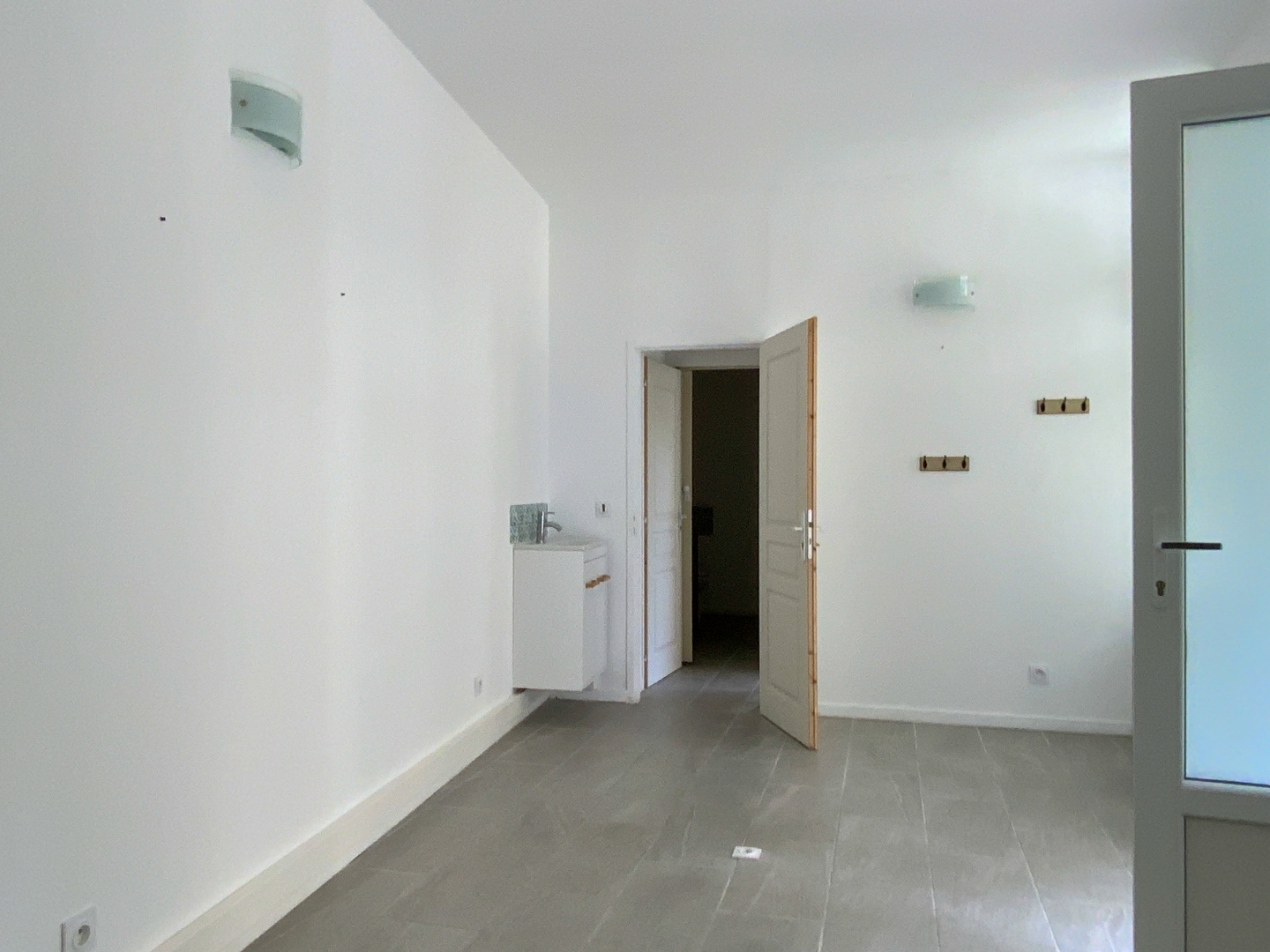 Locaux à vendre - 1 pièce - 27m2 - Jonzac (17500)