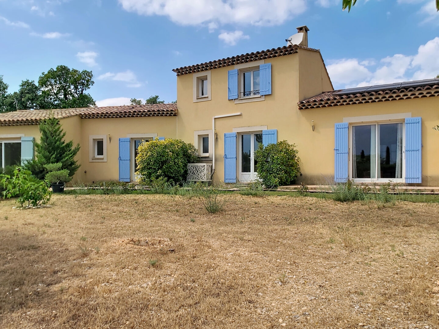 SAINT-SATURNIN-LÈS-APT - PROPRIÉTÉ A VENDRE AU COEUR DU LUBERON, AVEC GÎTE, PISCINE ET DÉPENDANCES