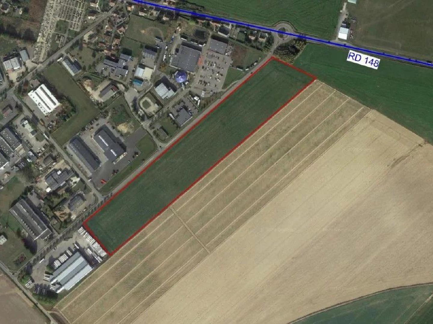 Terrain à vendre - 1831m2 - Étrépagny (27150)