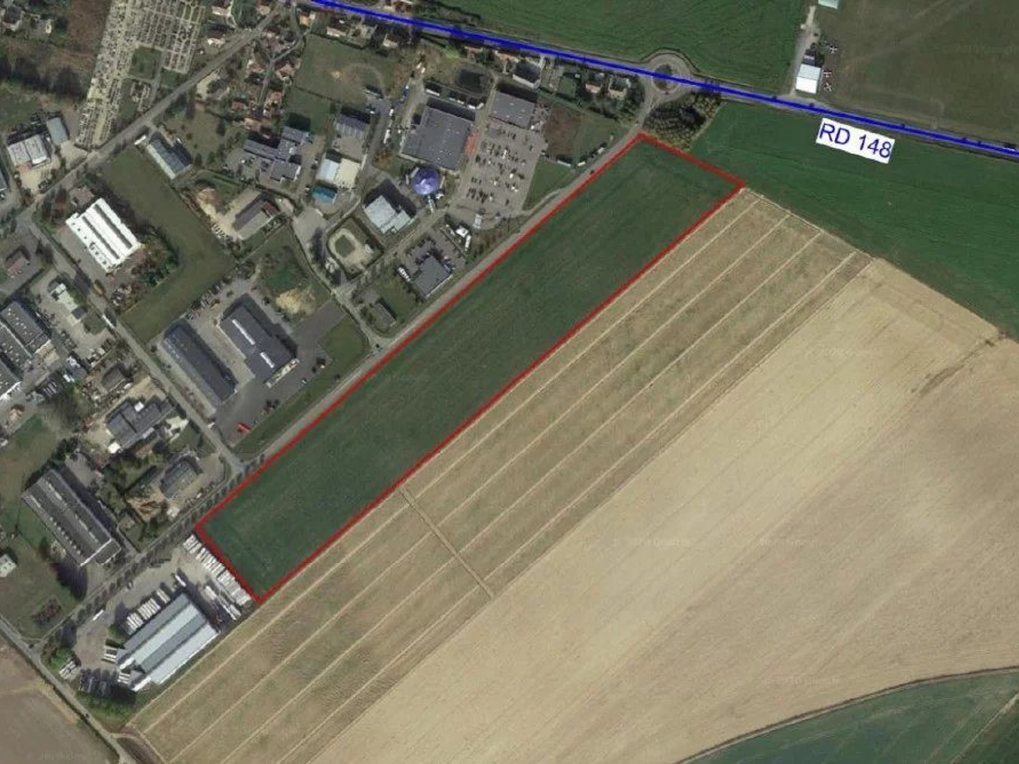Terrain à vendre - 1831m2 - Étrépagny (27150)
