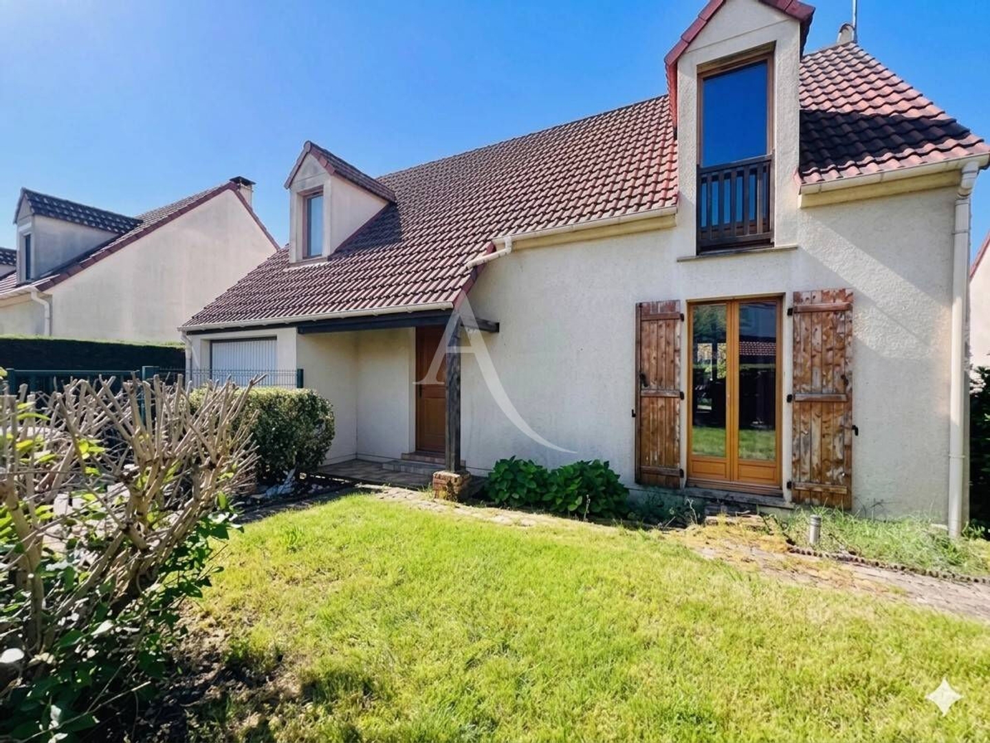 Maison Roissy En Brie 5 pièce(s) 109 m2