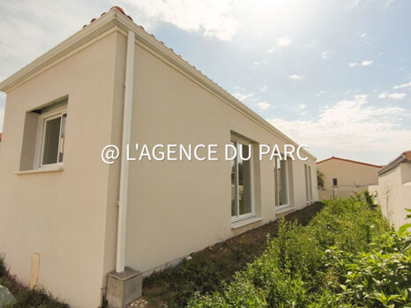 Maison à vendre - 4 pièces - 85m2 - Vaux-Sur-Mer (17640)