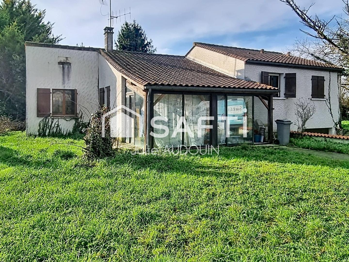 Pavillon de 119 m² sur grand terrain de 3 718 m²