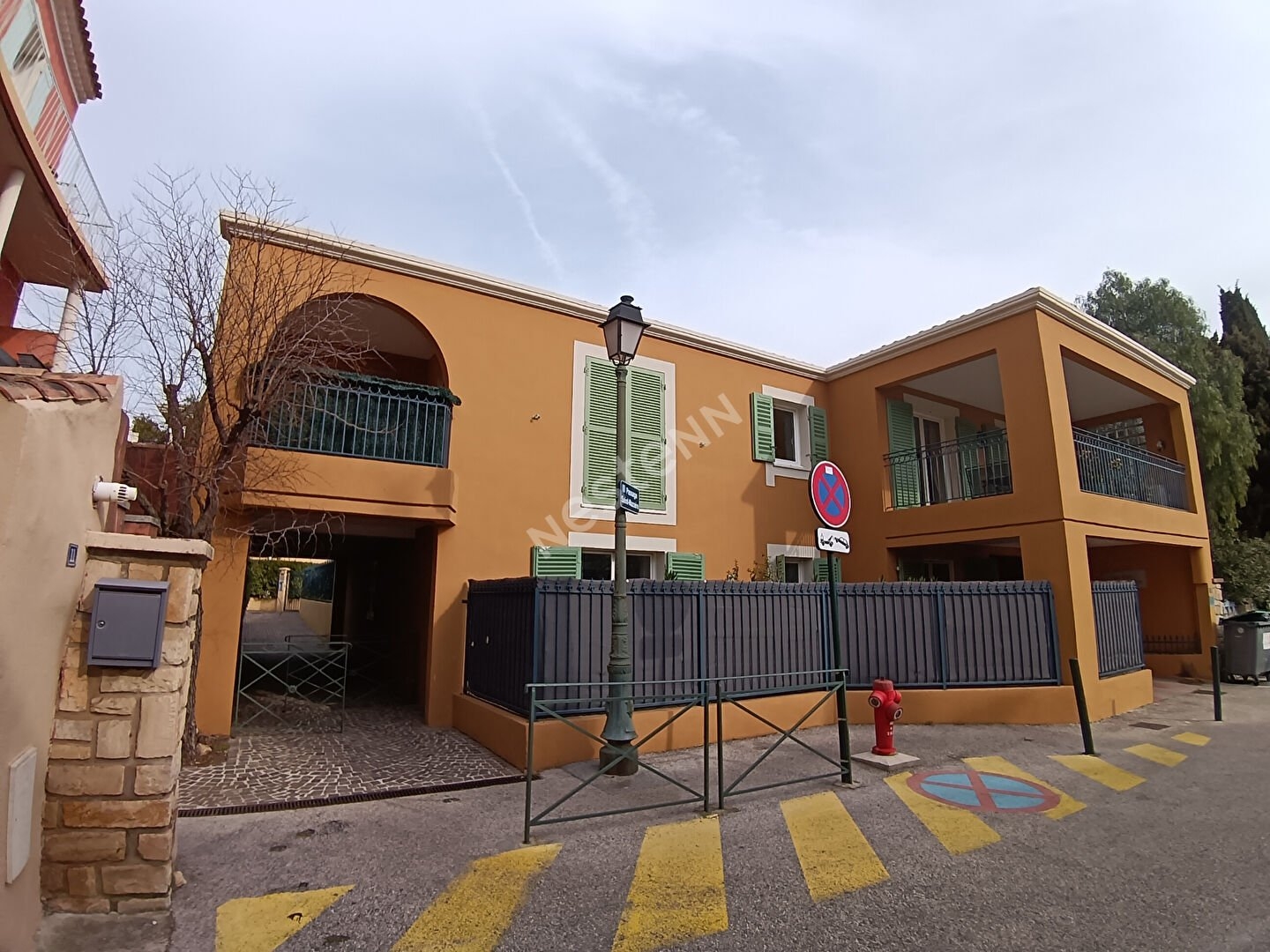 Appartement à vendre - 3 pièces - 82m2 - Sanary-Sur-Mer (83110)