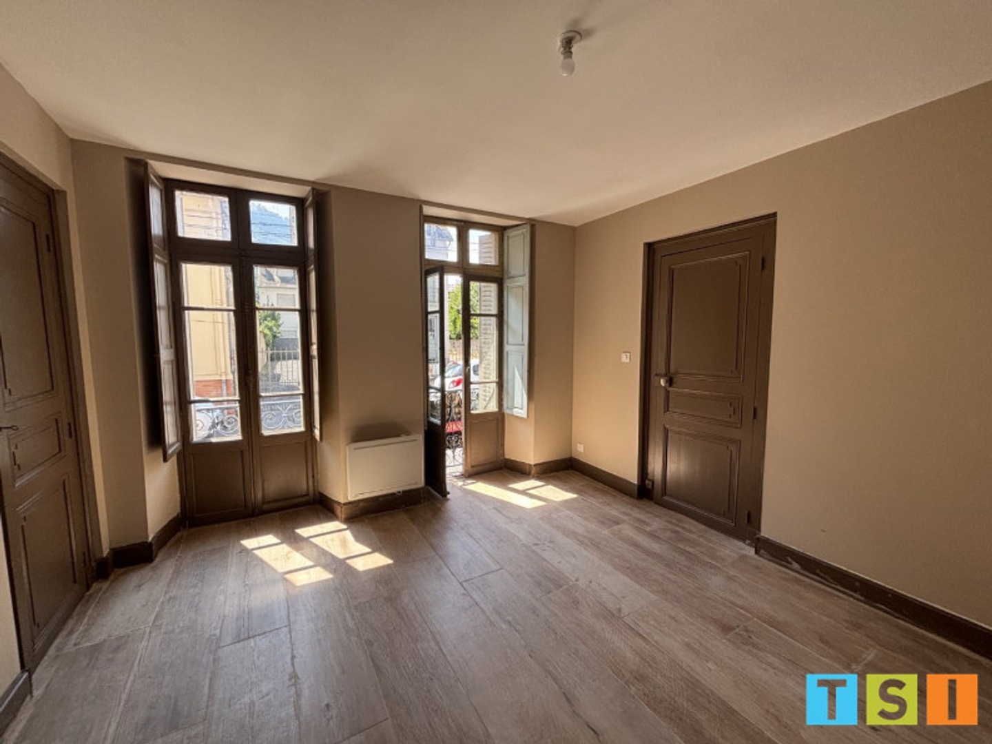 Maison à vendre - 7 pièces - 92m2 - Bagnères-De-Luchon (31110)