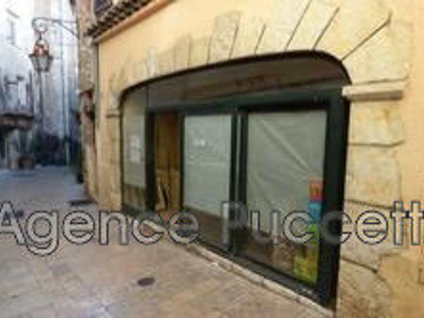 professionnel local commercial