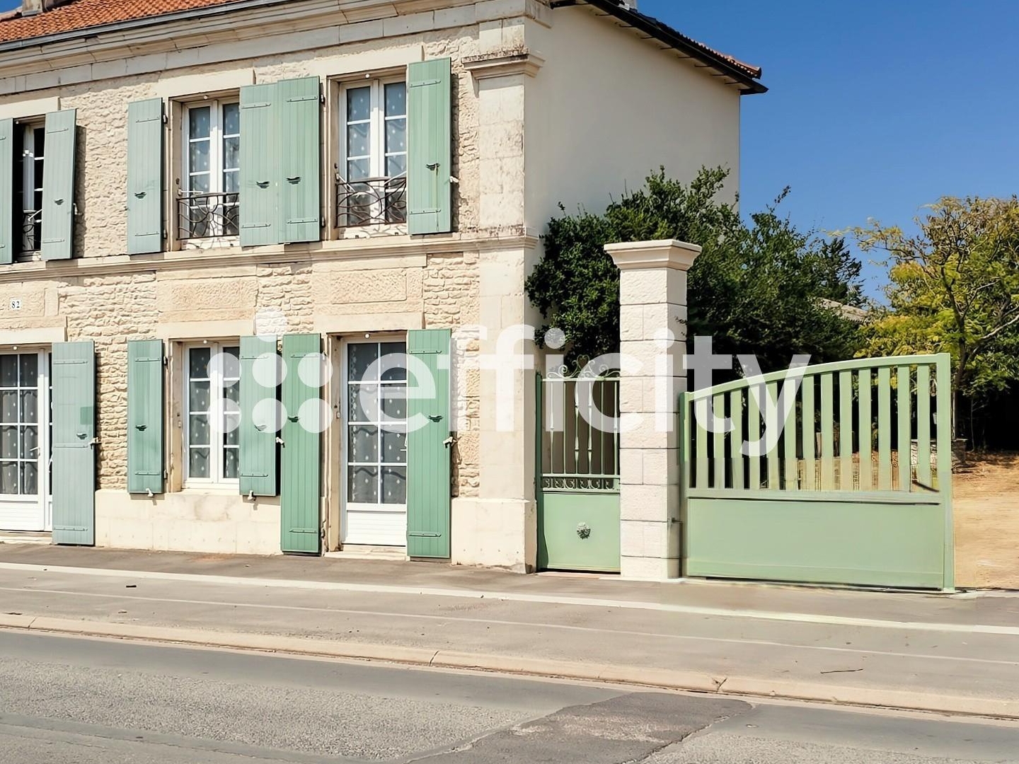 Maison 5 pièces 181 m²