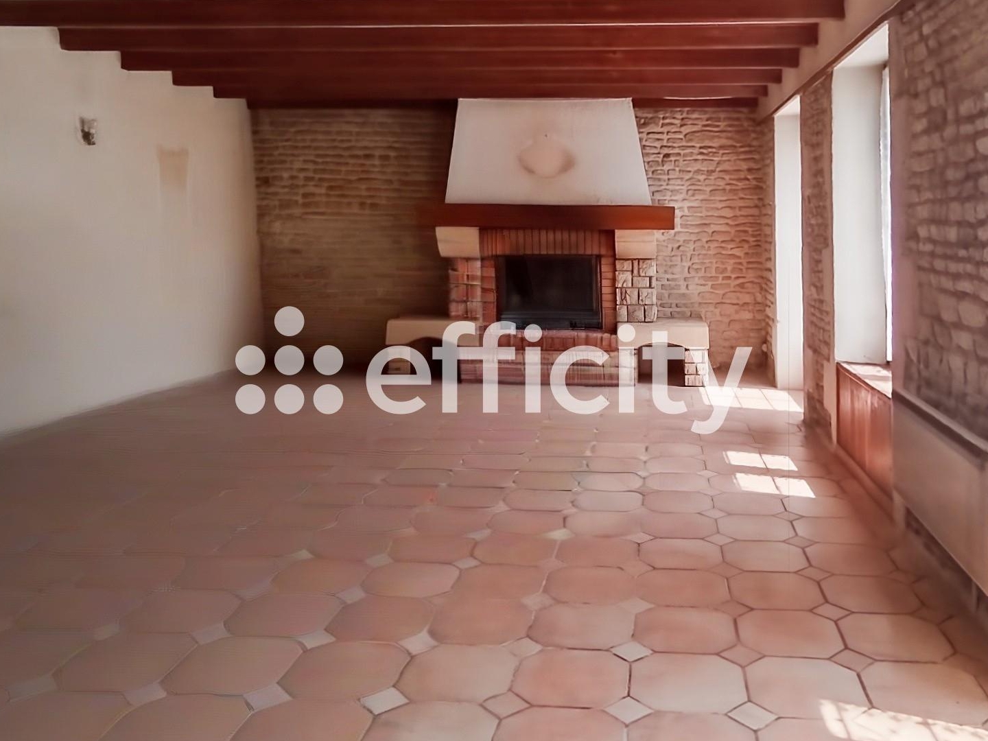 Maison à vendre - 5 pièces - 181m2 - Ferrières (17170)