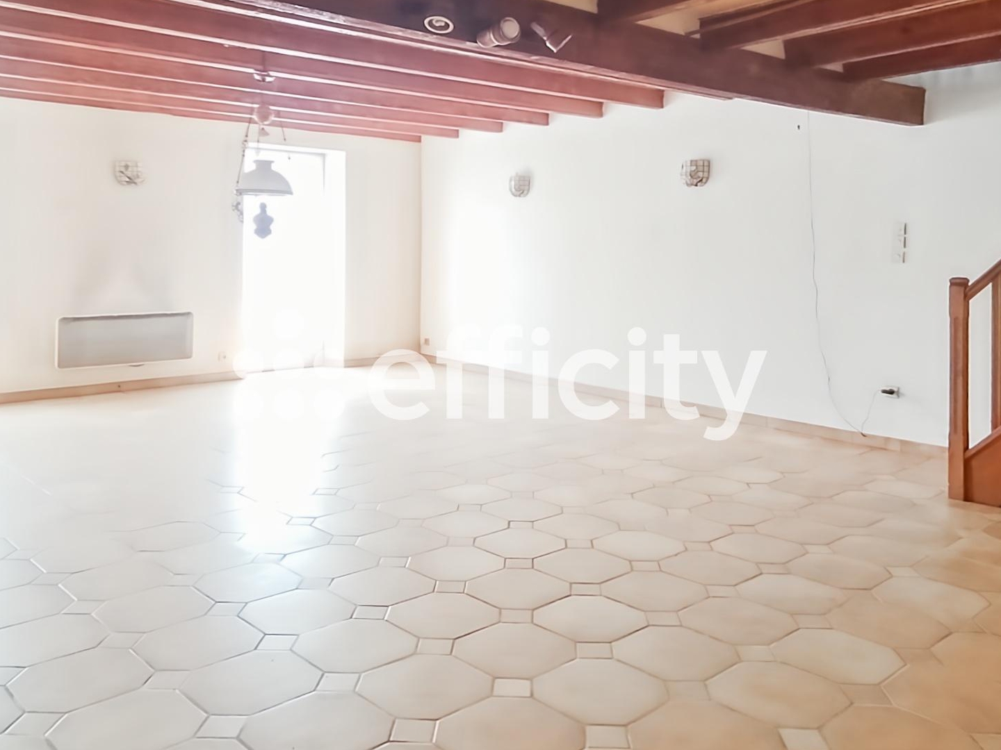 Maison à vendre - 5 pièces - 181m2 - Ferrières (17170)