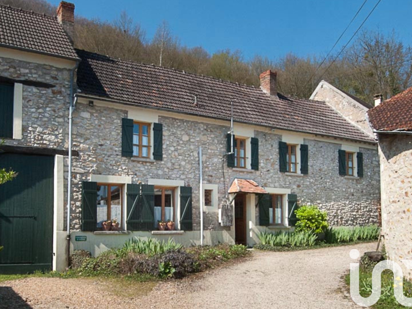 Maison 8 pièces 260 m²