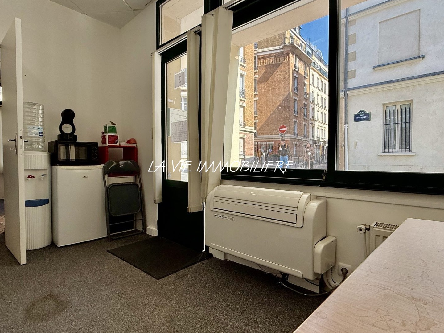 Bureaux 56 m²