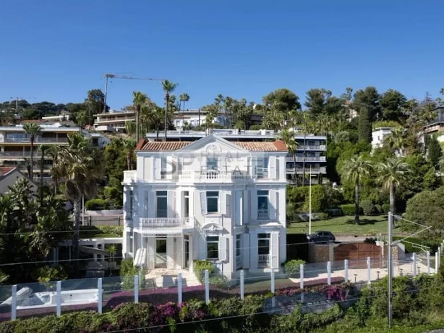 Maison à vendre - 5 pièces - 240m2 - Cannes (06400)
