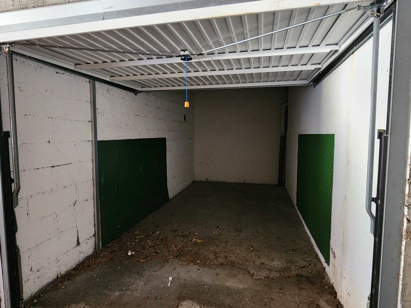 Parking / garage / box à vendre - 13m2 - Amélie-Les-Bains-... (66110)