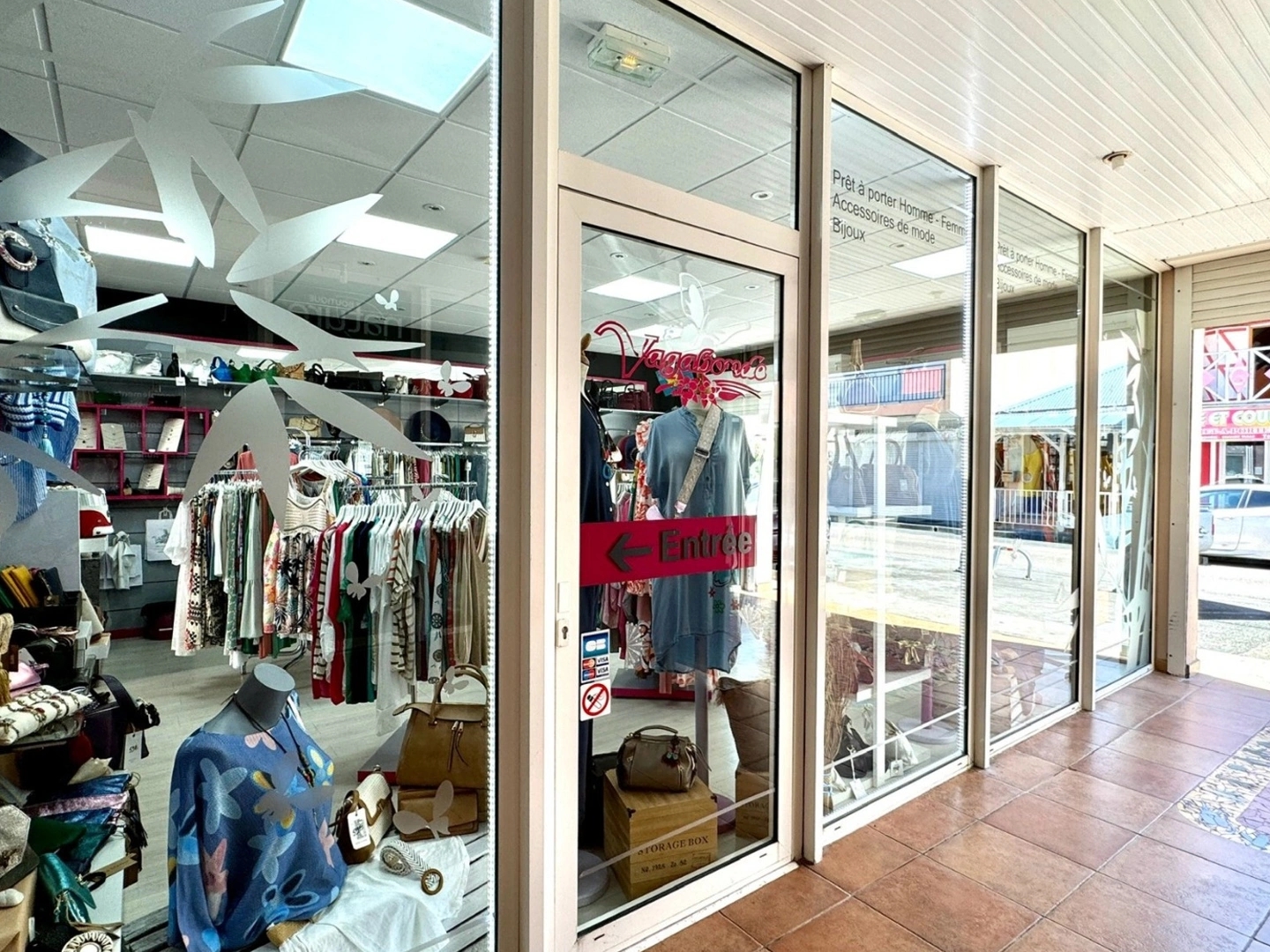 Magasin à vendre - 1 pièce - 40m2 - Saint-François (97118)