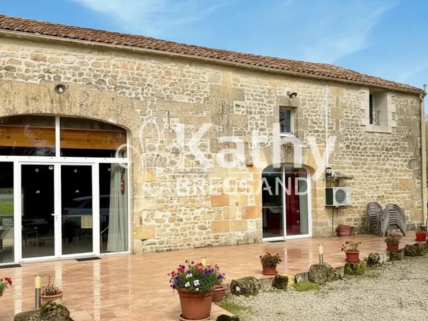 Maison 18 pièces 460 m²