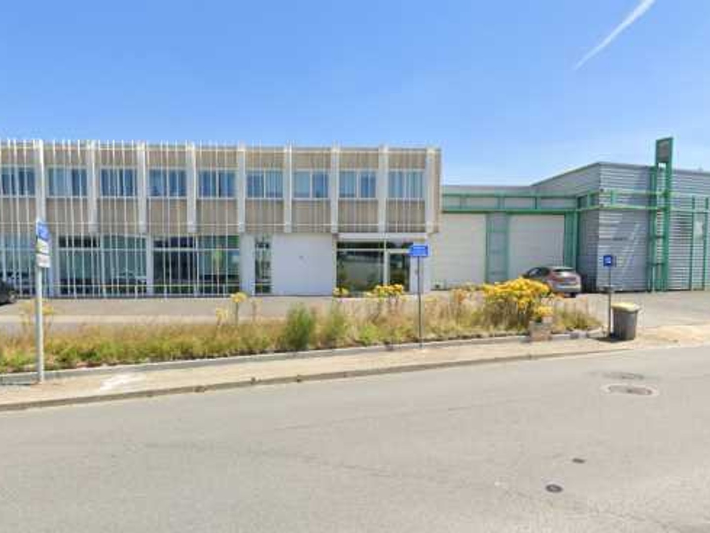 BUREAUX ET ENTREPOTS A LOUER/A VENDRE GOUESNOU KERGARADEC