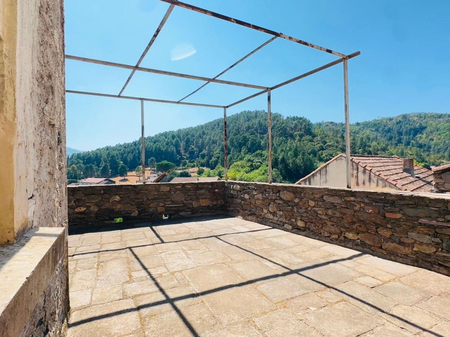 Maison à vendre - 7 pièces - 195m2 - Olargues (34390)