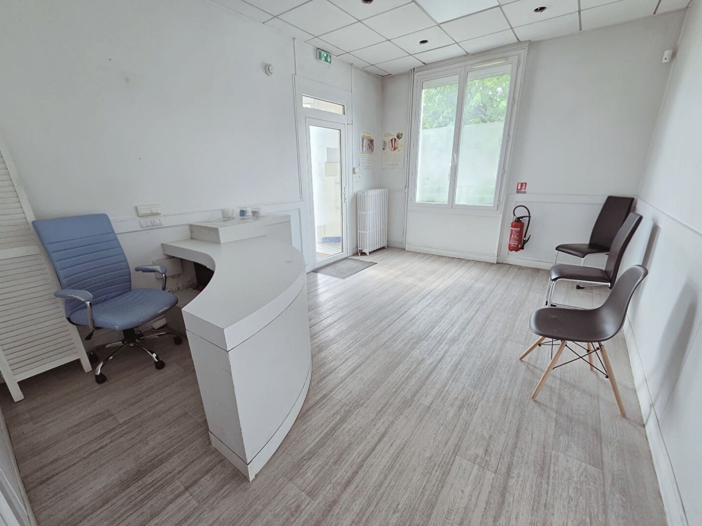 Murs Cabinet médical Villeparisis 257m²