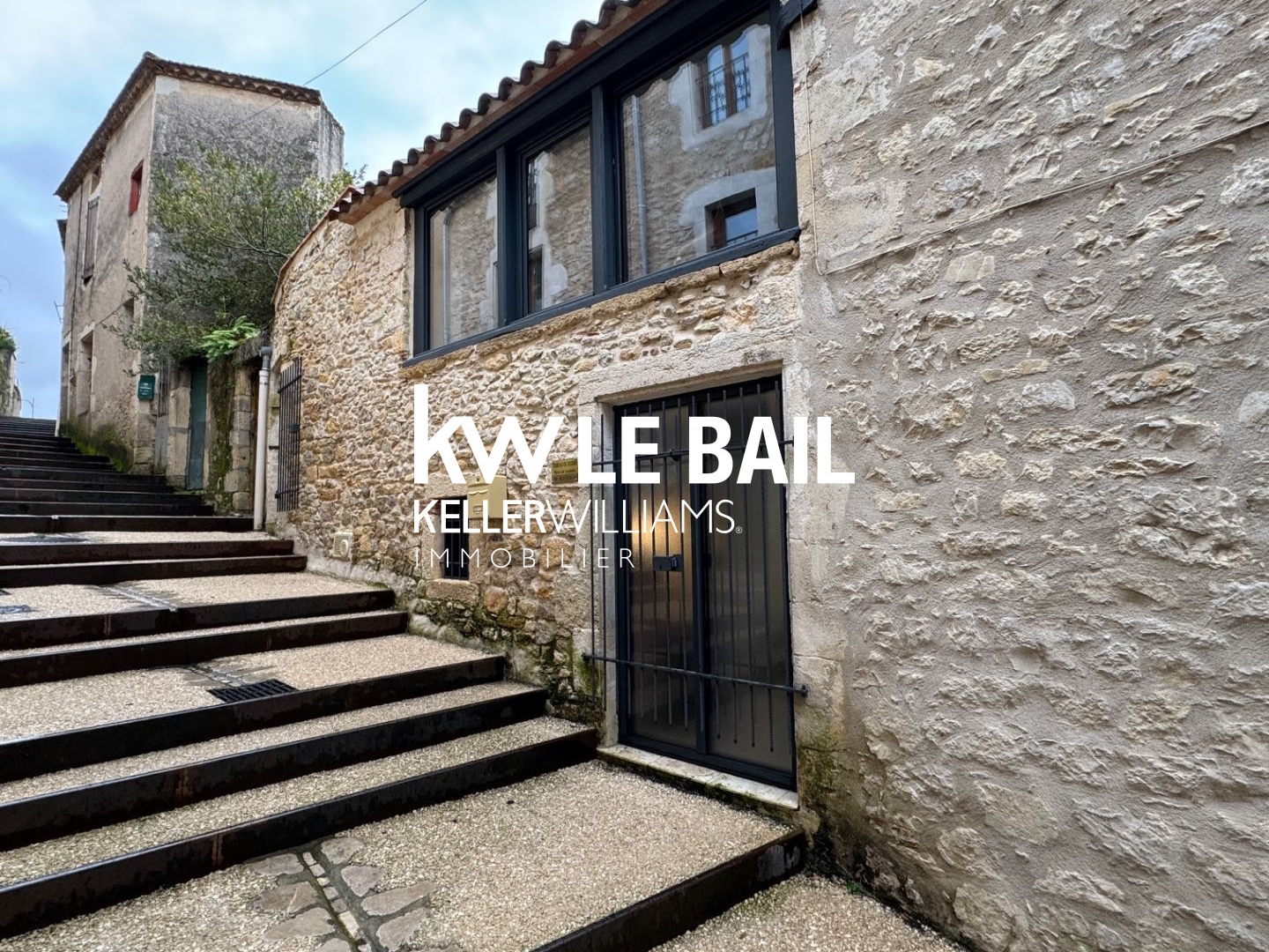 Maison à vendre - 5 pièces - 125m2 - Puy-L'évêque (46700)
