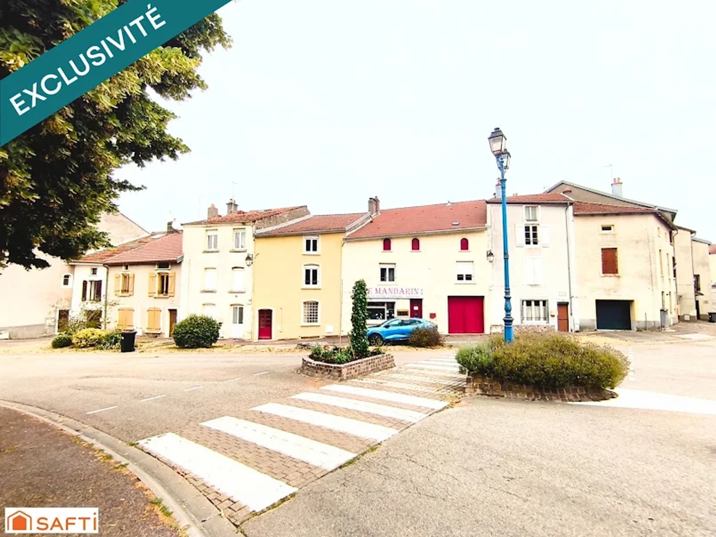 Magasin à vendre - 7 pièces - 607m2 - Mirecourt (88500)