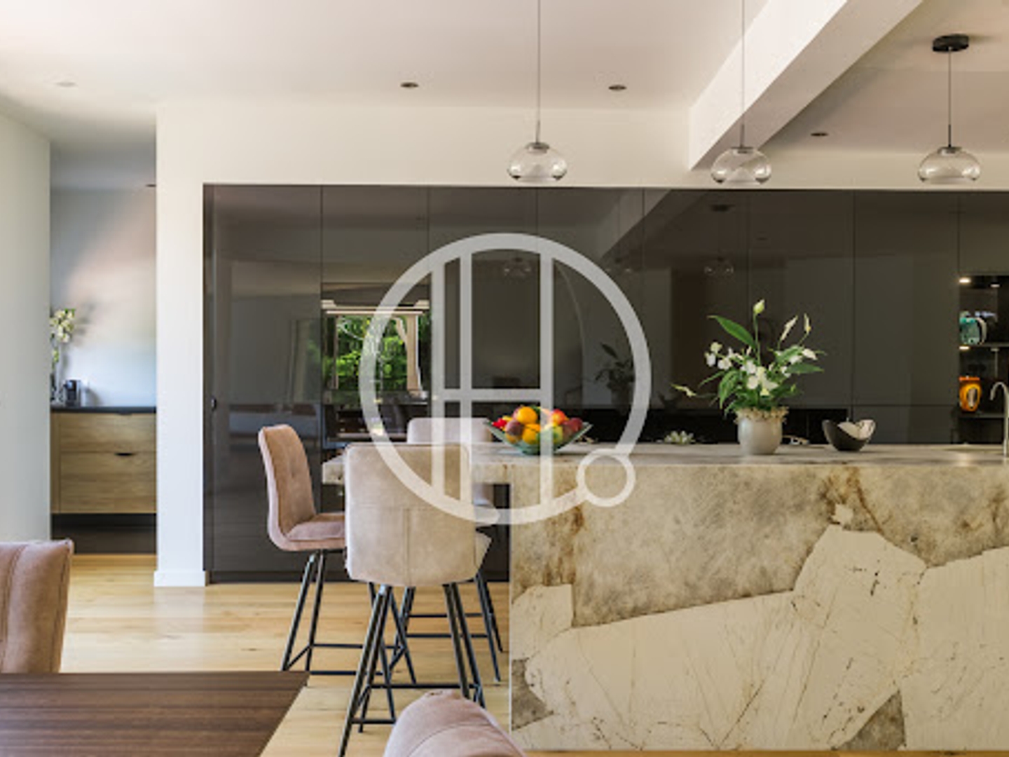 Maison à vendre - 7 pièces - 250m2 - Bouliac (33270)