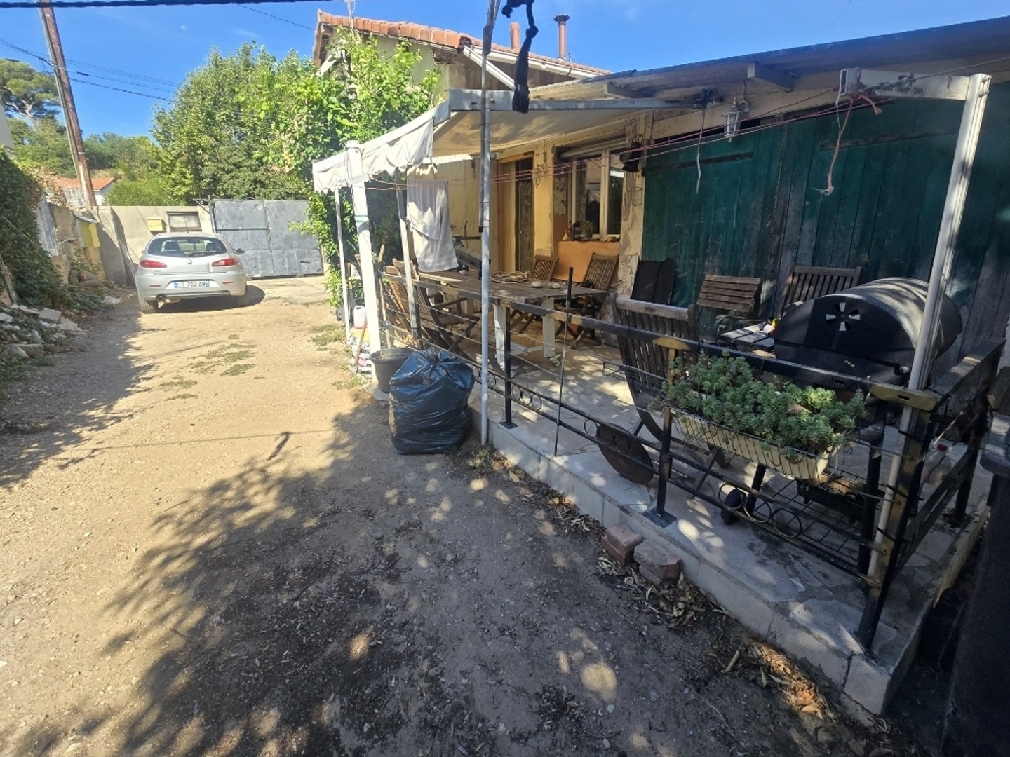 Maison à vendre - 4 pièces - 75m2 - Marseille 11e (13011)