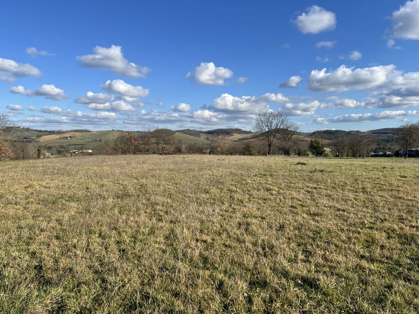 EN CAMPAGNE et a 3MN commerces
