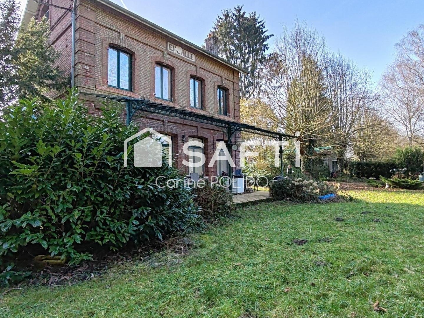 Maison à vendre - 6 pièces - 148m2 - Crépy-En-Valois (60800)