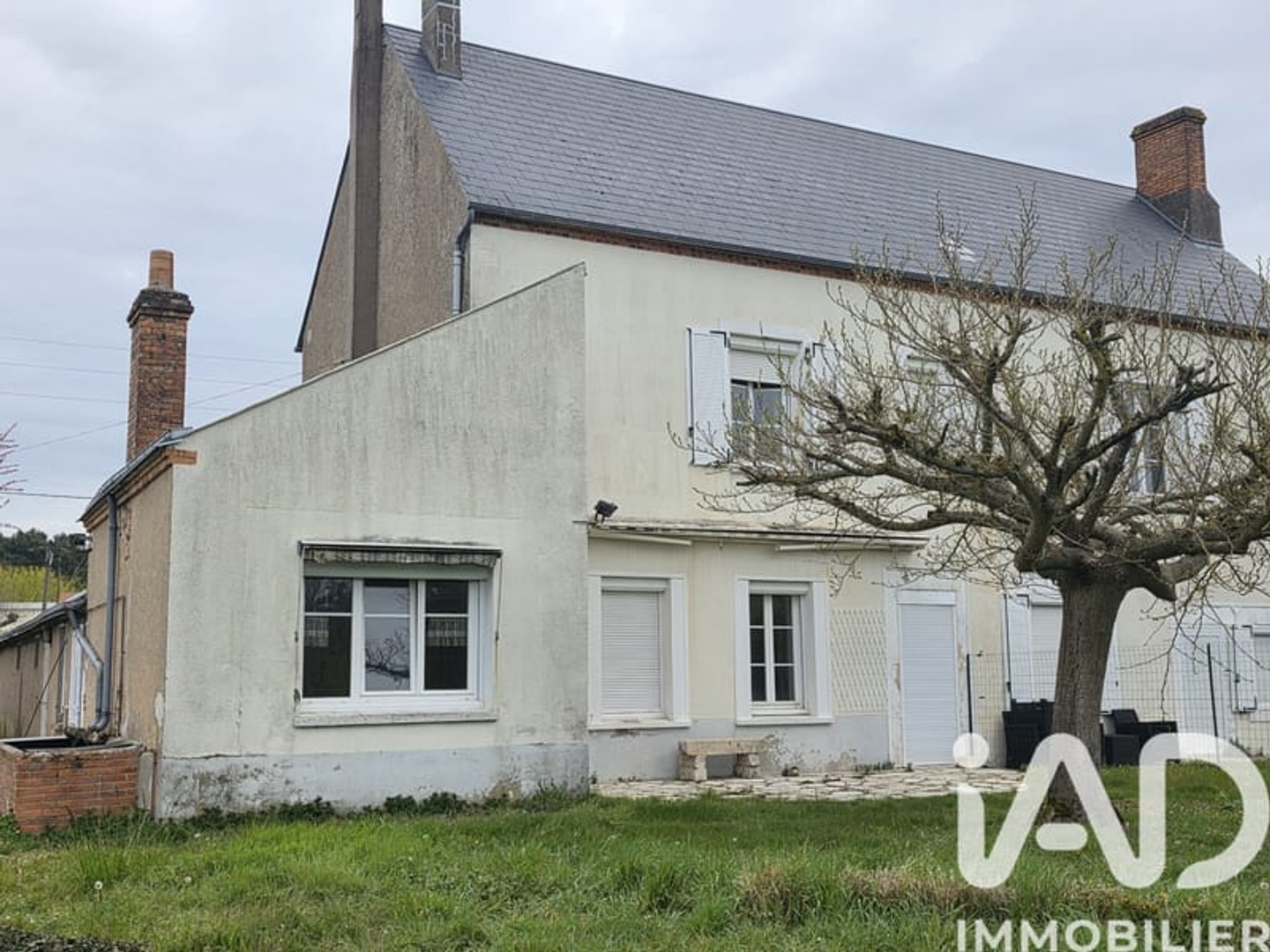 Maison avec appartements 270 m²